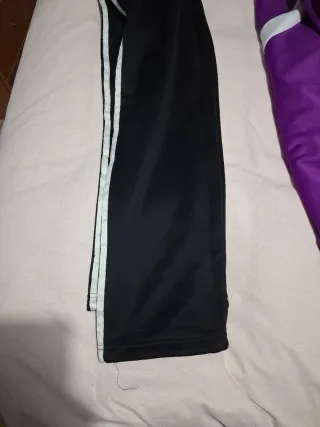 Chándal Adidas Morado y Negro