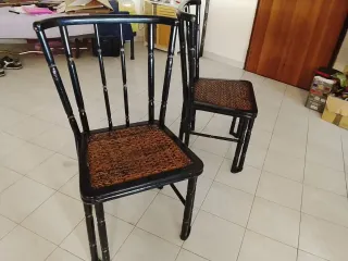 Coppia sedie vintage nere in rattan e legno