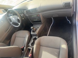 Volkswagen Passat 2004