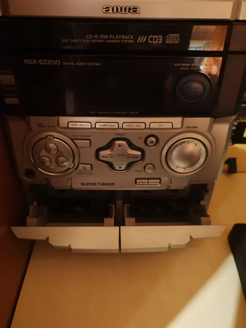 Equipo de música Aiwa NSX-SZ200 afbeelding 2