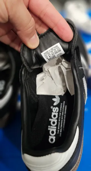 Adidas Samba Negras Talla 700 EAN