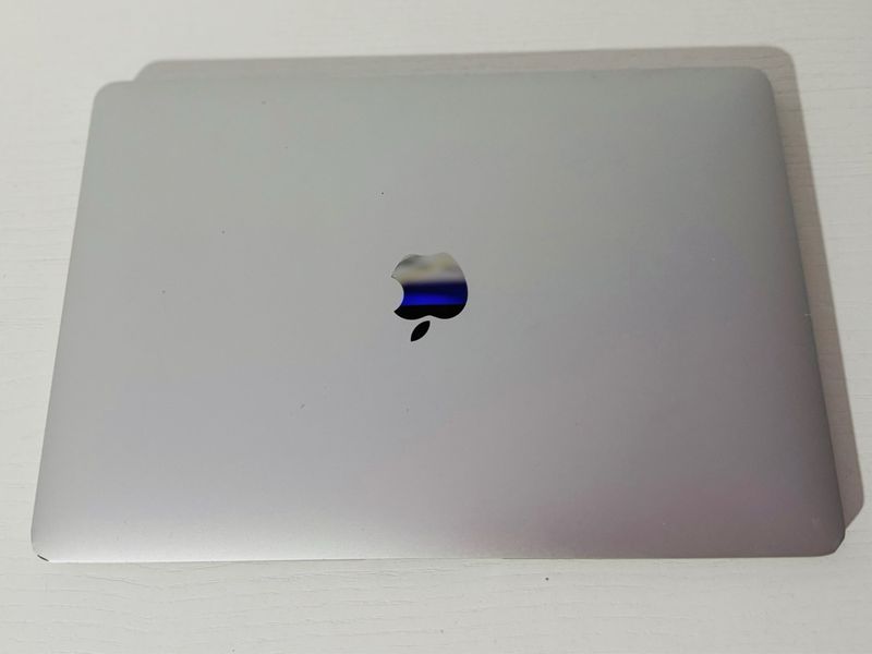 MacBook Air M1 2020 Plata/Gris Espacial afbeelding 3