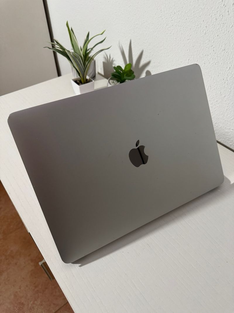 MacBook Air M1 2020 Plata/Gris Espacial afbeelding 6