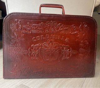 Cartera de piel grabada COLOMBIA