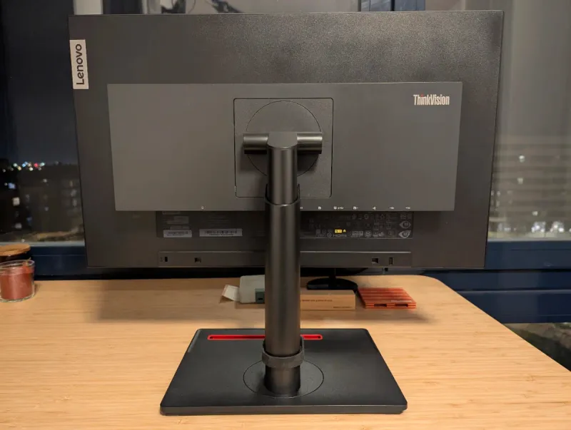 Monitor Lenovo ThinkVision P24h-2l QHD USB-C afbeelding 3
