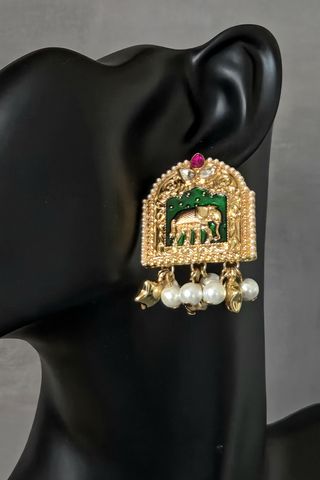 Pendientes Indios Elegantes Dorados y Verdes