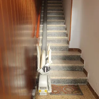 Silla Salvaescalera recta SSR130 Seminueva