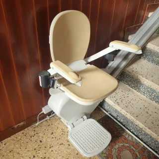 Silla Salvaescalera recta SSR130 Seminueva