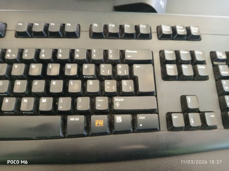 Logitech Deluxe 660 Teclado Inalámbrico afbeelding 5