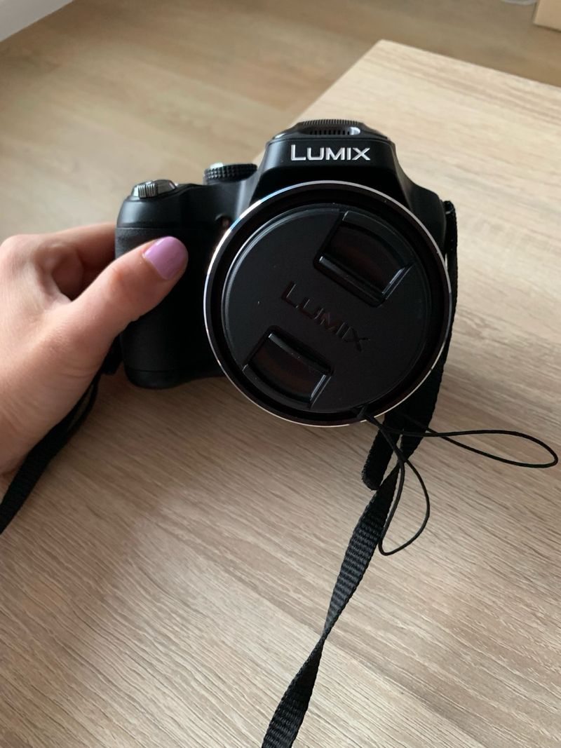 Cámara Panasonic Lumix FZ42 con funda afbeelding 2