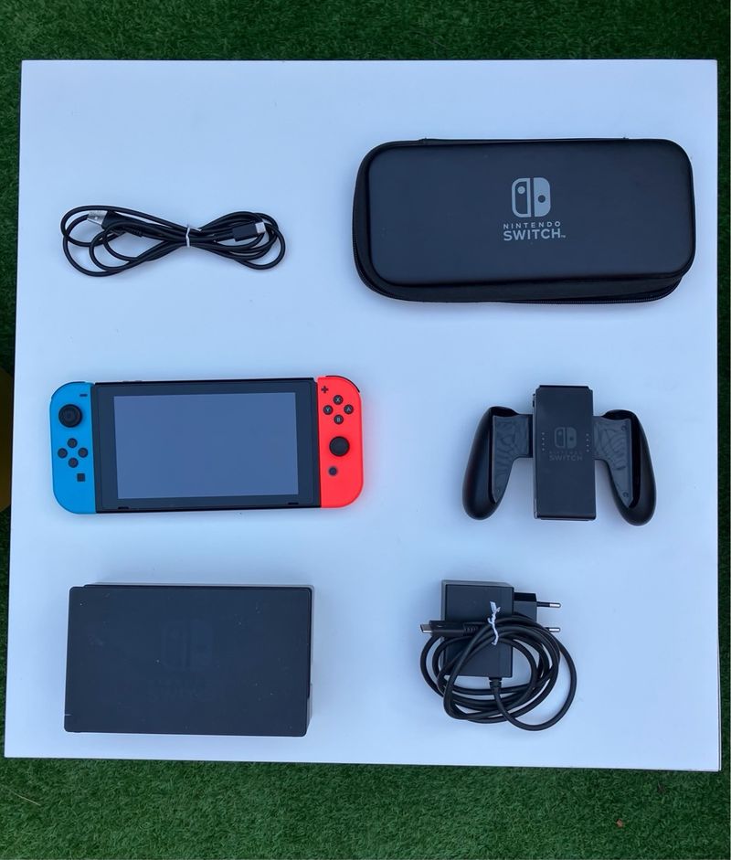 ¡COMO NUEVA! Nintendo switch con accesorios afbeelding 6
