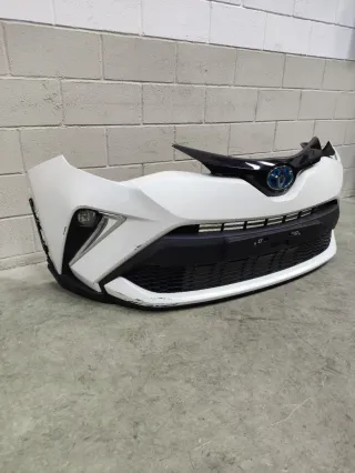 Parachoques delantero Toyota C-HR de 2022