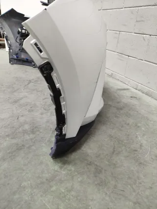 Parachoques delantero Toyota C-HR de 2022