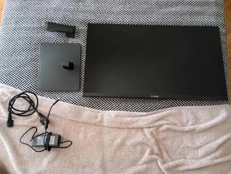 Monitor 4K Z-Edge Negro en Caja afbeelding 2