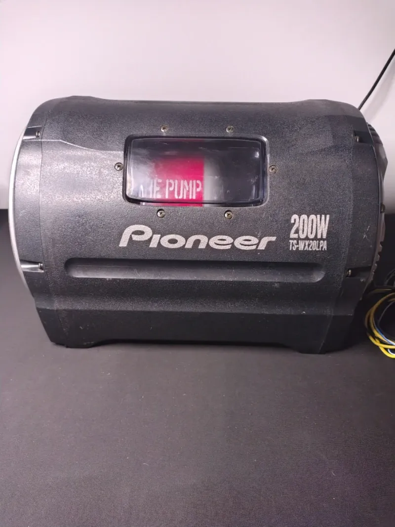 Subwoofer Pioneer TS-WX20LPA 200w en excelentes condiciones con cinturón