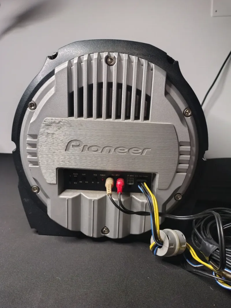 Subwoofer Pioneer TS-WX20LPA 200w en excelentes condiciones con cinturón afbeelding 5