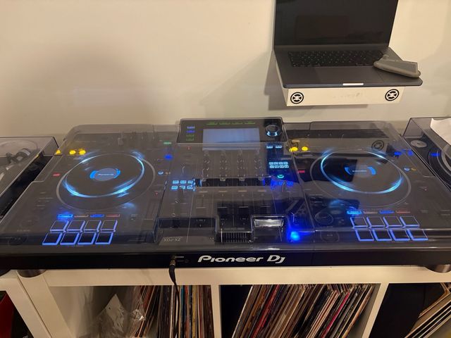 Pioneer XDJ-XZ como nueva