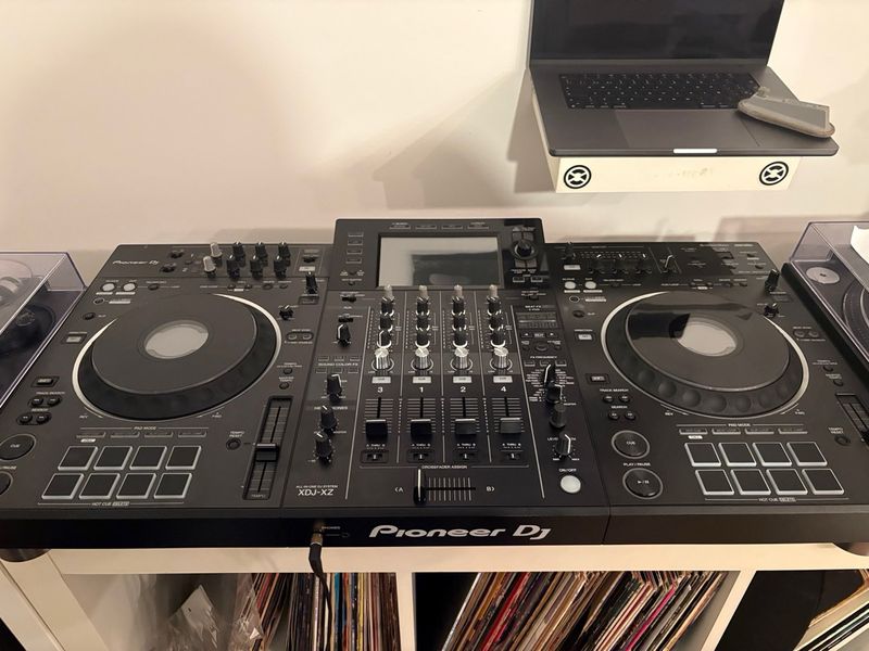 Pioneer XDJ-XZ como nueva afbeelding 3