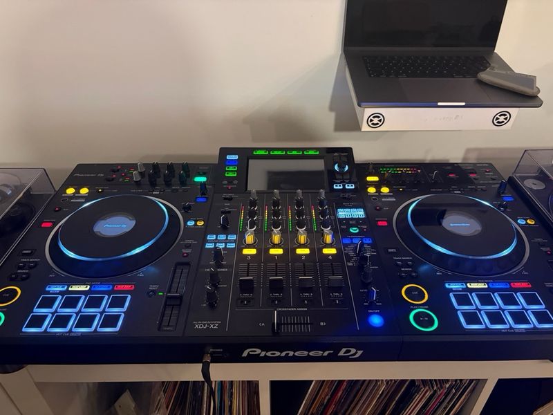 Pioneer XDJ-XZ como nueva afbeelding 2