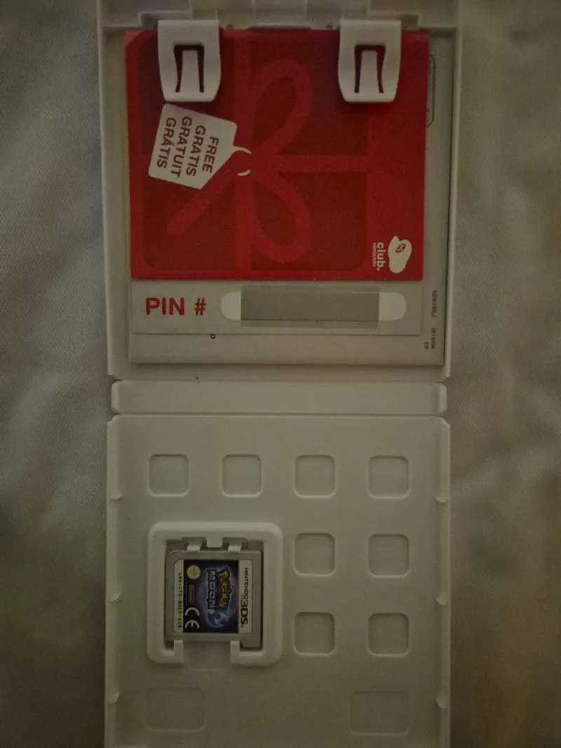 Nintendo 3DS Pokémon Luna RPG afbeelding 4