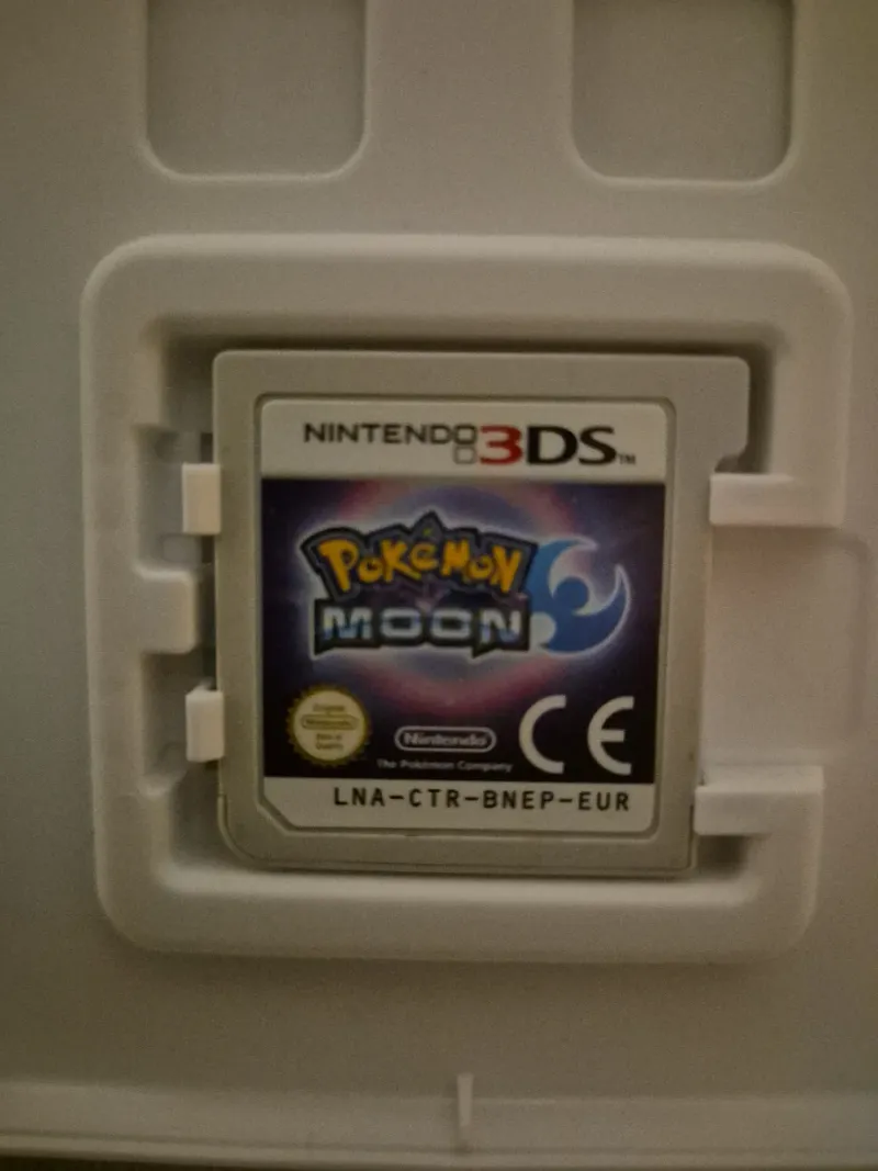 Nintendo 3DS Pokémon Luna RPG afbeelding 5