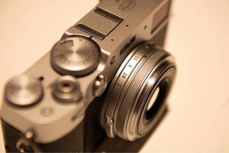 Fujifilm X100V Plata afbeelding 4