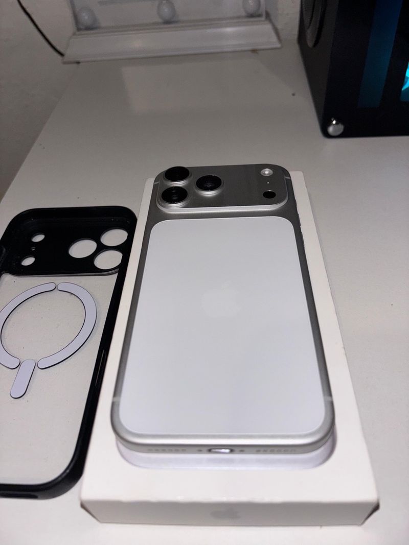 iPhone 17 Pro Max 256GB Gris