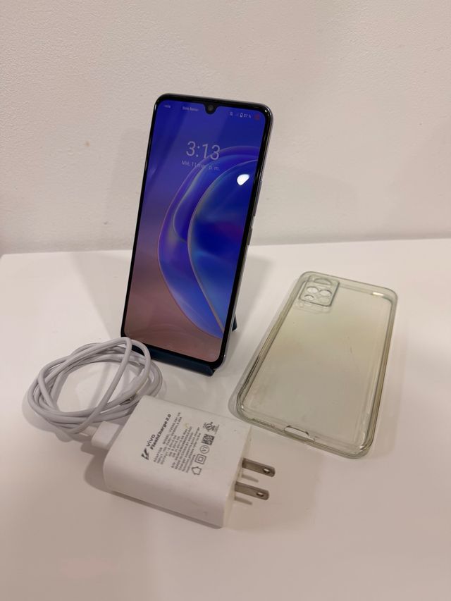 Móvil VIVO V21 5G + Cargador y Funda