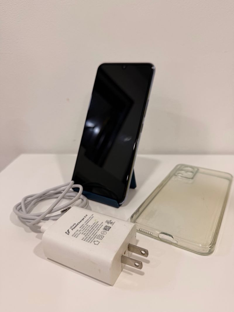 Móvil VIVO V21 5G + Cargador y Funda afbeelding 2