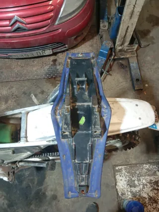 Asiento Husqvarna 125