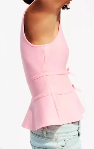 Top peplum rosa