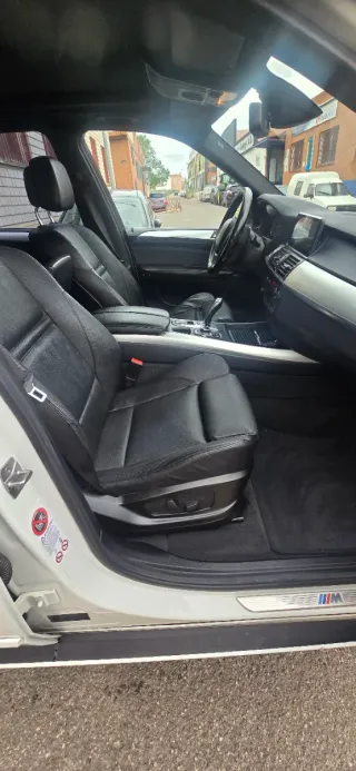 BMW X5 2011 AVERIADO