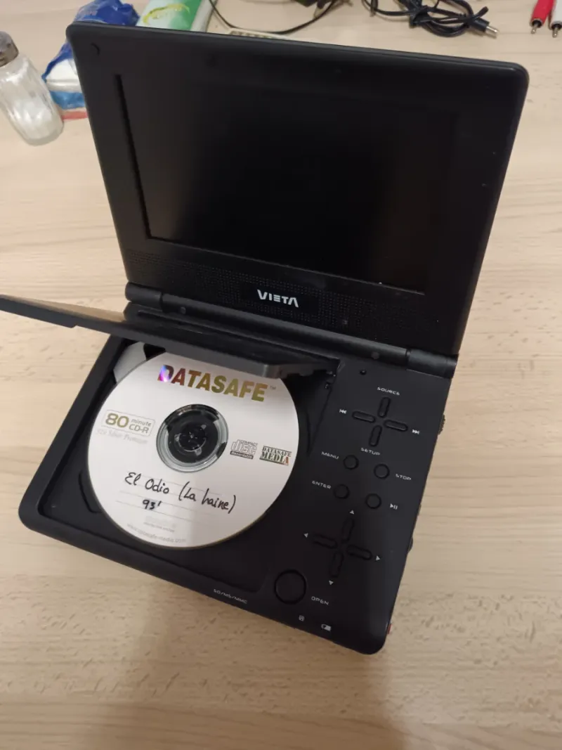 Reproductor DVD Portátil VIETA pantalla 7 pulgadas