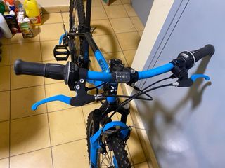 Bicicleta Btwin Rockrider Azul