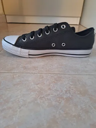 Zapatillas Converse Negras Nuevas Talla [39.5]