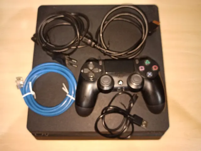Consola PS4 1TB Negra + mando + Accesorios