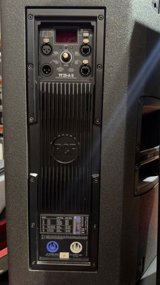 2 RCF TT25-mk2 Impolutas