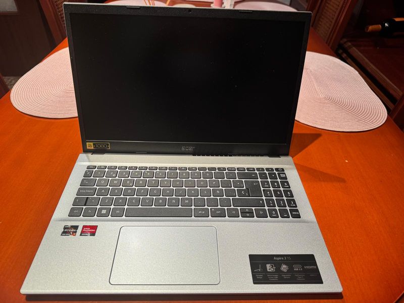 Portátil Acer Aspire 3 15 Ryzen 7