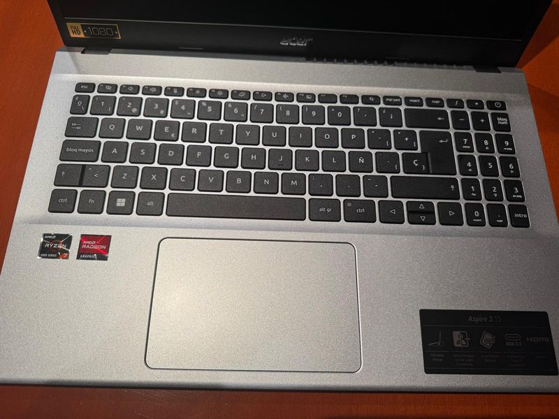 Portátil Acer Aspire 3 15 Ryzen 7 afbeelding 2