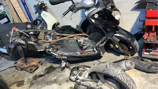 Despiece Yamaha x Max 250