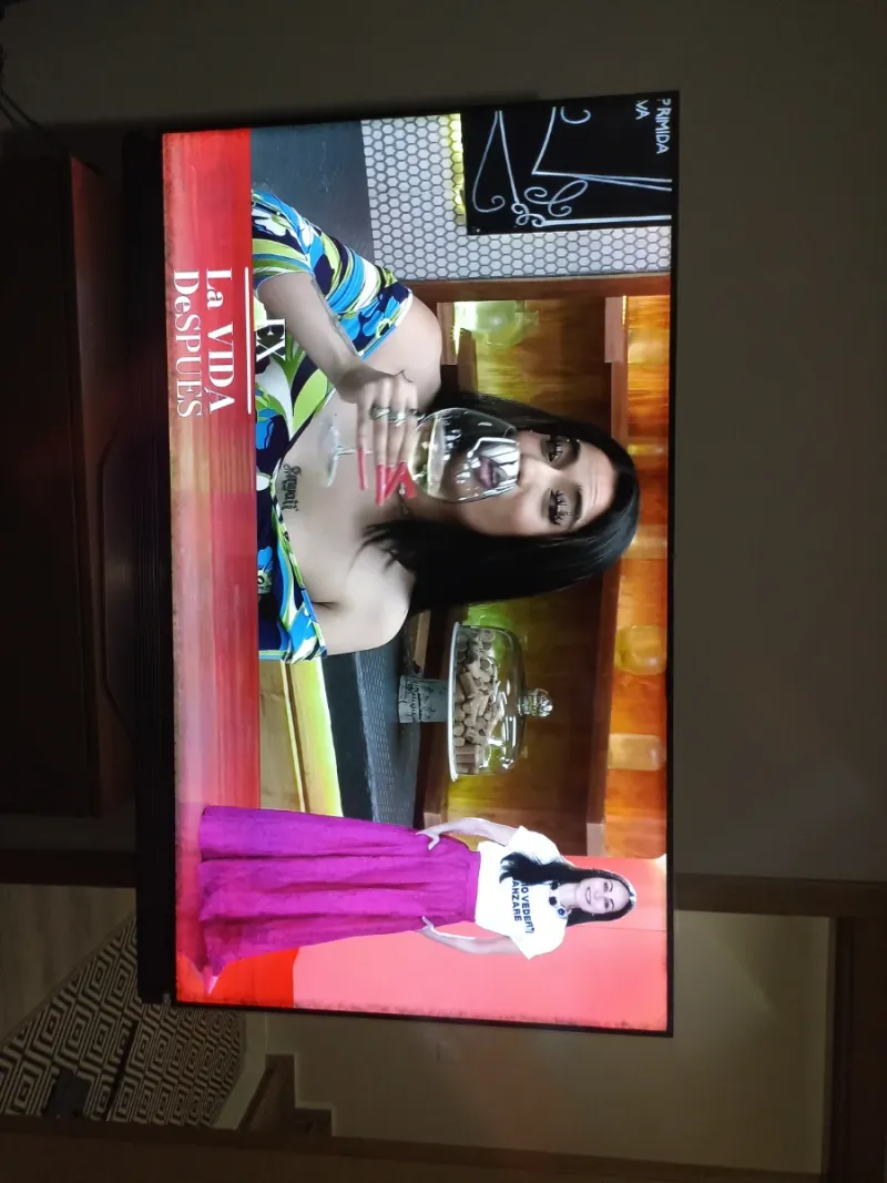 TV LG OLED 65 Smart ULTRA FINA afbeelding 2