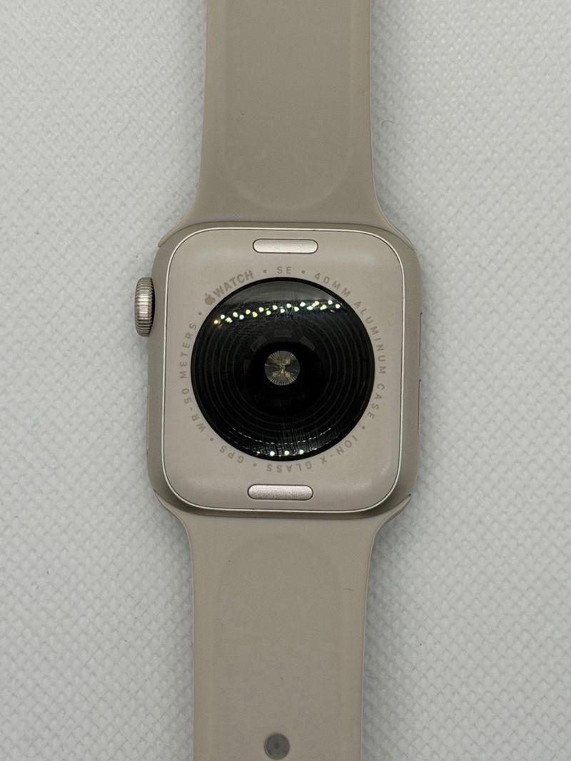 99% - Impecable Apple Watch SE 2 40mm GPS afbeelding 2