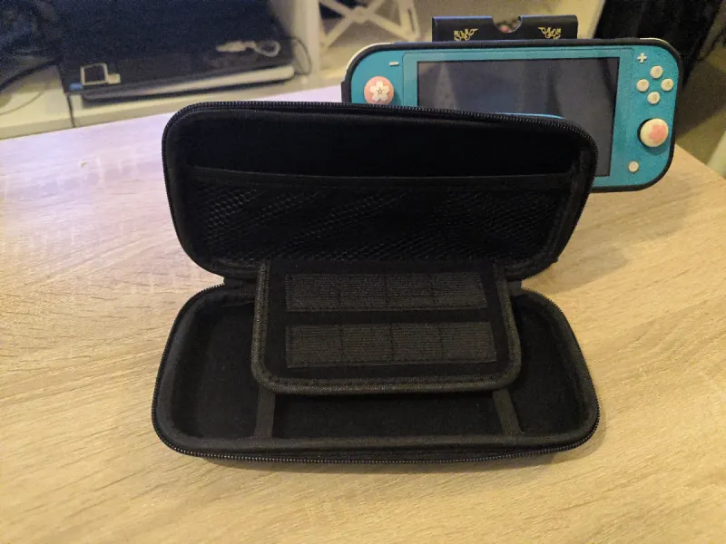 Nintendo Switch Lite Turquesa + Funda y accesorios afbeelding 2