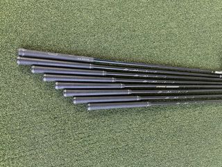 Hierros 3/Pw +1” Cleveland TA5 Graf Regular