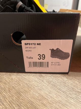 Zapatillas de seguridad- a estrenar