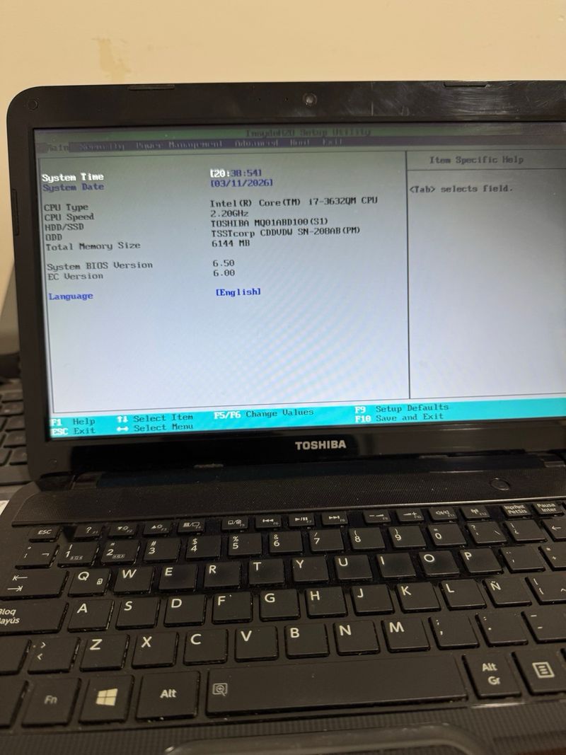 Toshiba Satellite L845 6GB 1TB afbeelding 2