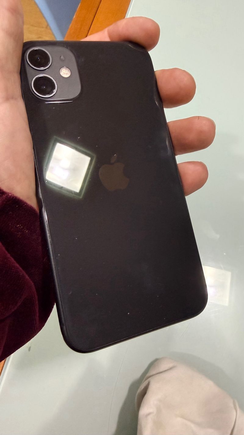 iPhone 11 128GB Negro ( 86 % batería) afbeelding 4