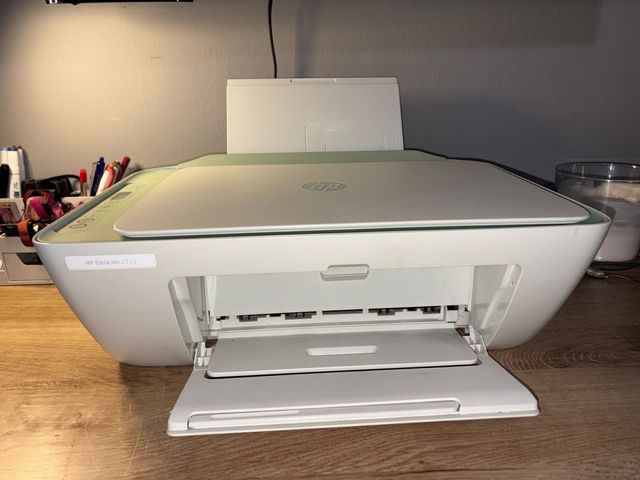 Impresora HP Deskjet 2722