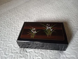 Caja de música joyero lacado negro SIN MARCA