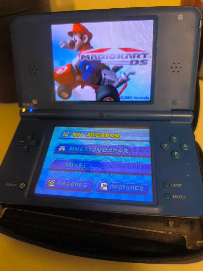 Nintendo DSi XL Azul afbeelding 2